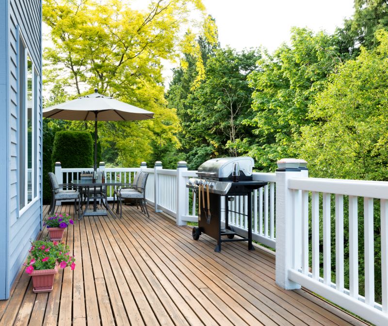 Outdoor Entertainment Deck